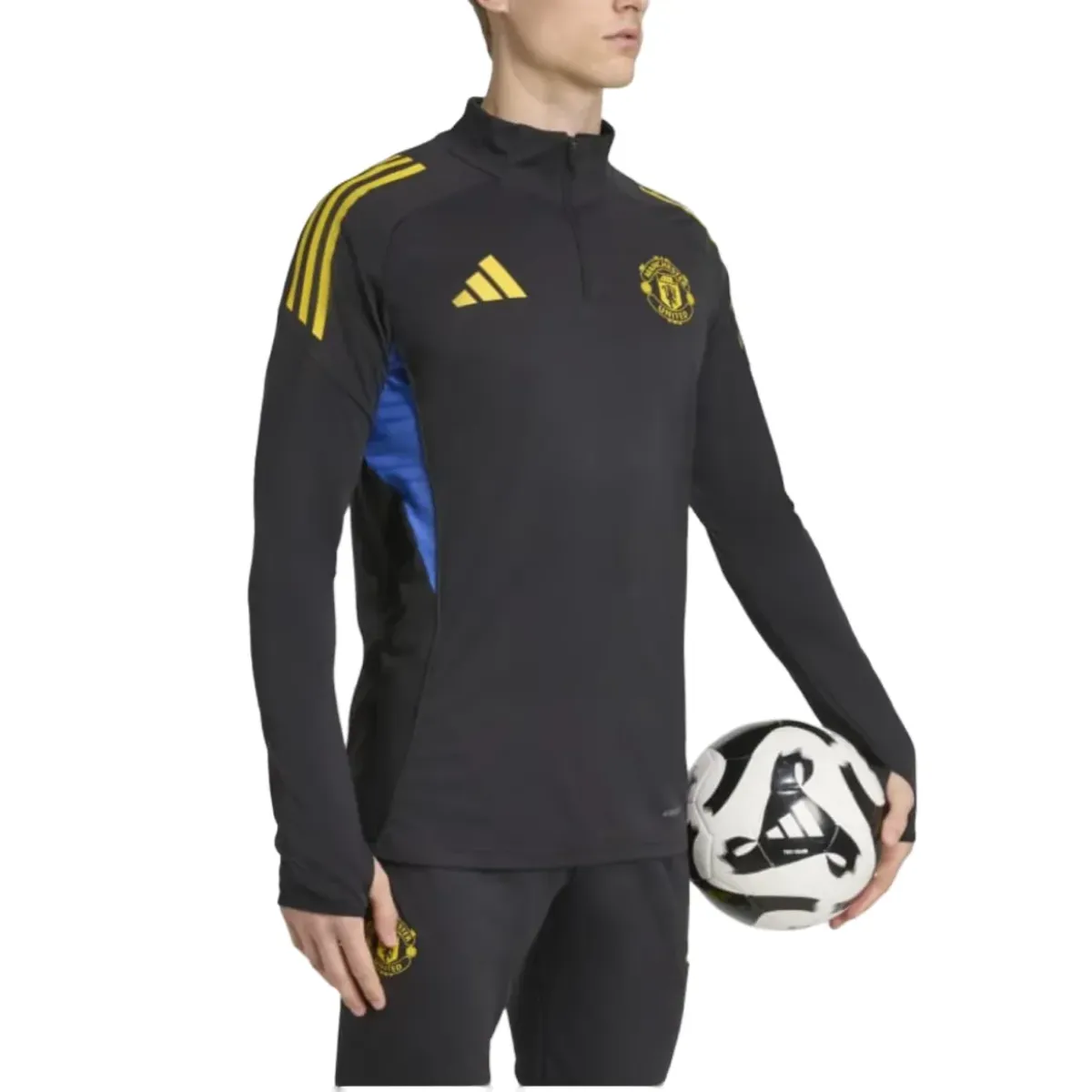Manchester United UCL training technical tracksuit 2025/26