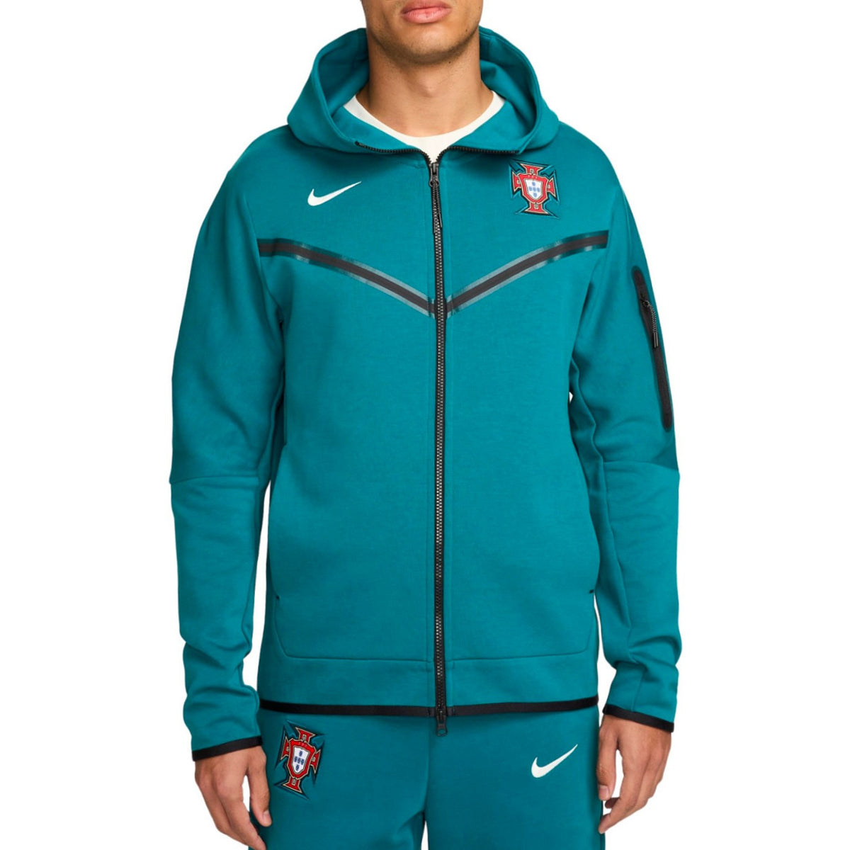 nike portugal tech knit