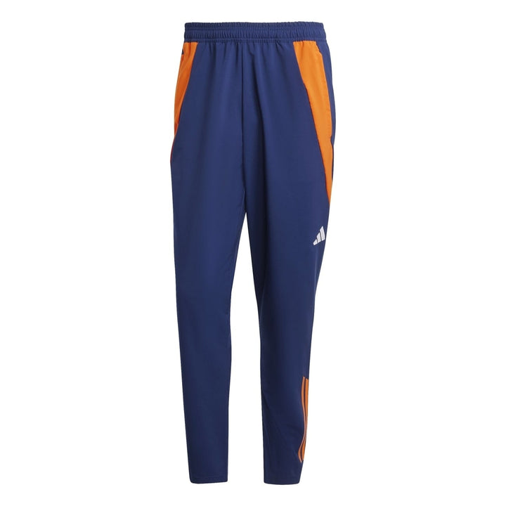 Juventus presentation Soccer tracksuit 2024/25 - Adidas