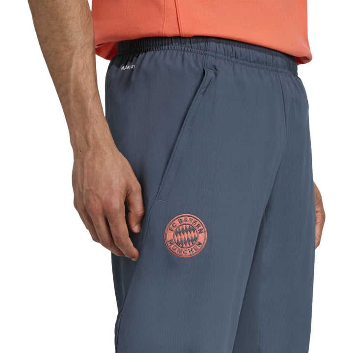 Bayern Munich presentation tracksuit 2025 featuring logo on stylish pants for sports enthusiasts