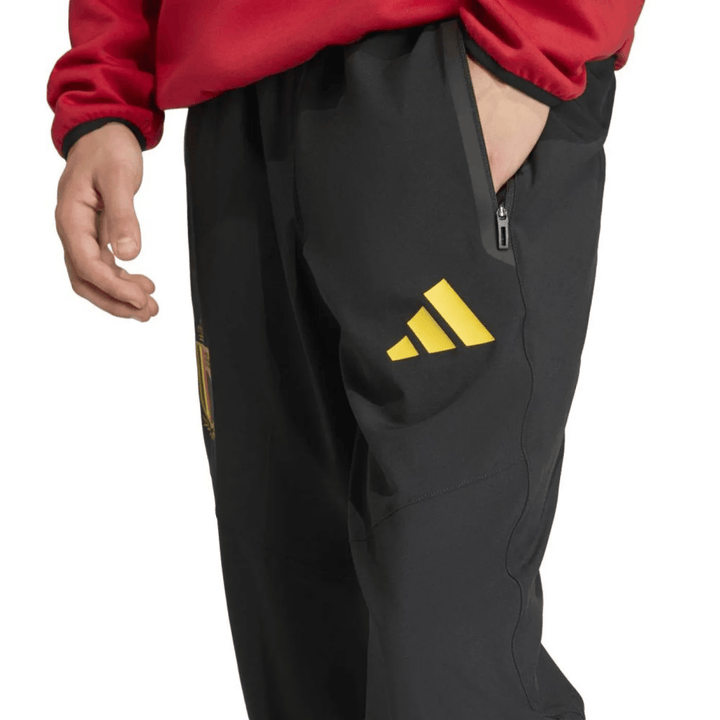 Belgium Casual Travel hooded presentation soccer tracksuit in black with yellow Adidas logo for adults