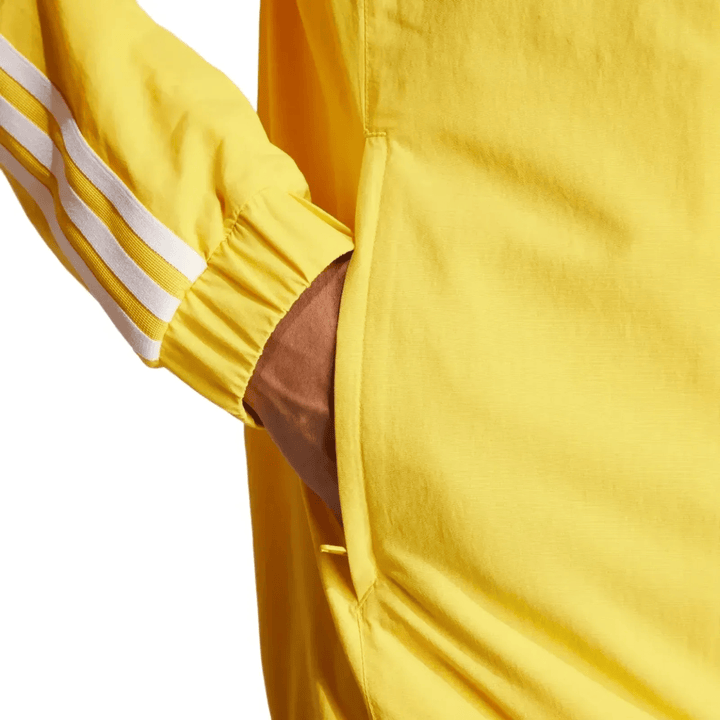Juventus yellow training presentation Soccer tracksuit 2024 - Adidas