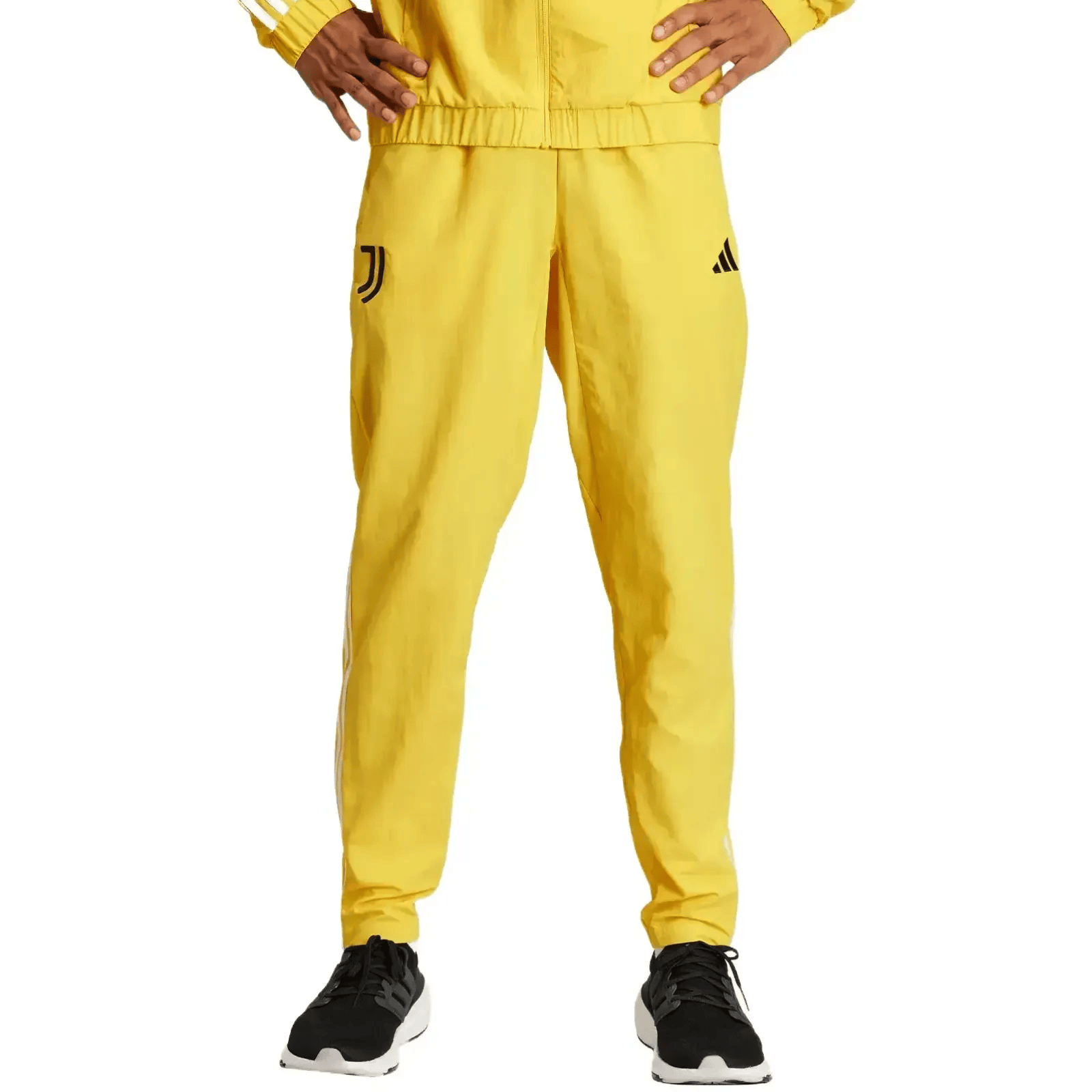 Survêtement training fit JUVE - Juventus de Turin - Homme - Noir Survêtement training fit JUVE - Juventus de Turin - Homme - Noir