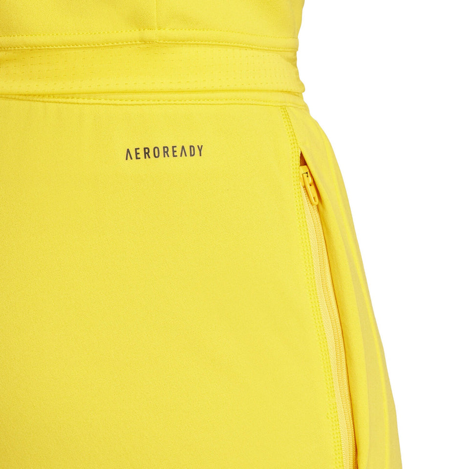 Close-up of Juventus yellow training tracksuit 2024 pocket with Aeroready fabric and zipper detail