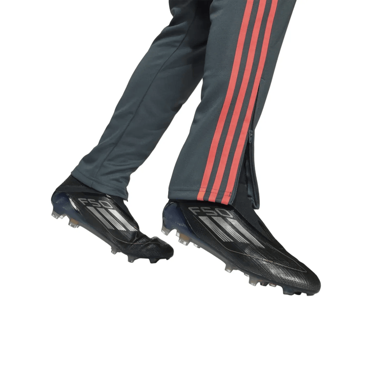 Kids - Bayern Munich Training Presentation Bench Tracksuit 2025/26 - Adidas