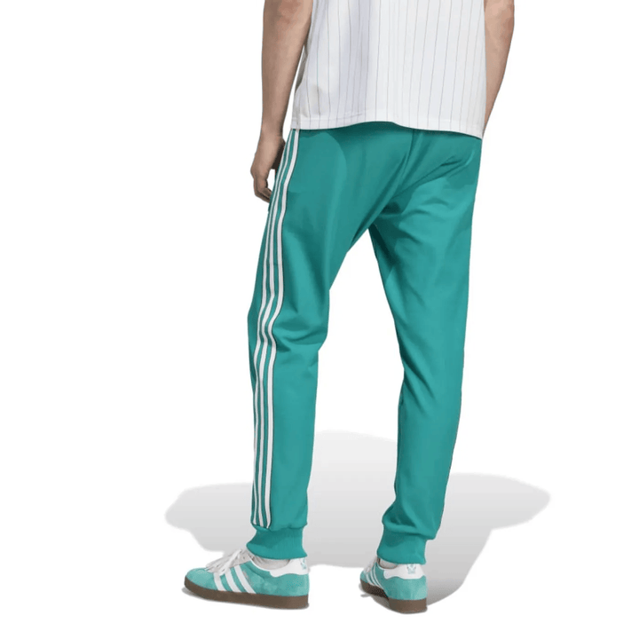 Liverpool FC Originals casual presentation tracksuit 2025/26 - Adidas