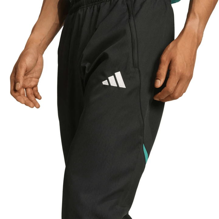 Liverpool FC UCL presentation Soccer tracksuit 2025/26 - Adidas