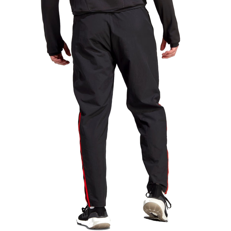 Adidas Manchester United presentation tracksuit 2023 24 featuring sleek design and comfort for sporty activities