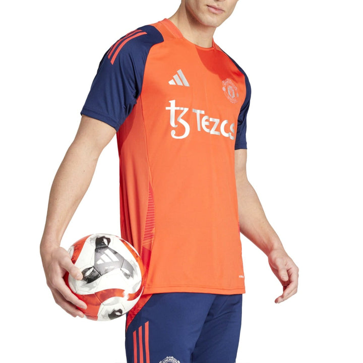 Manchester United players training Soccer set 2024/25 - Adidas
