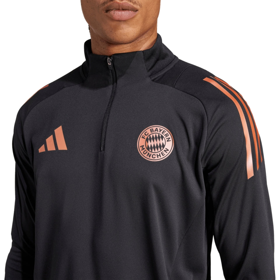 Bayern Munich black training technical Soccer tracksuit 2025 - Adidas