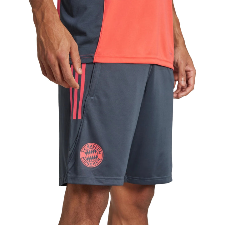Bayern Munich training short-sleeves Soccer set 2025/26 - Adidas