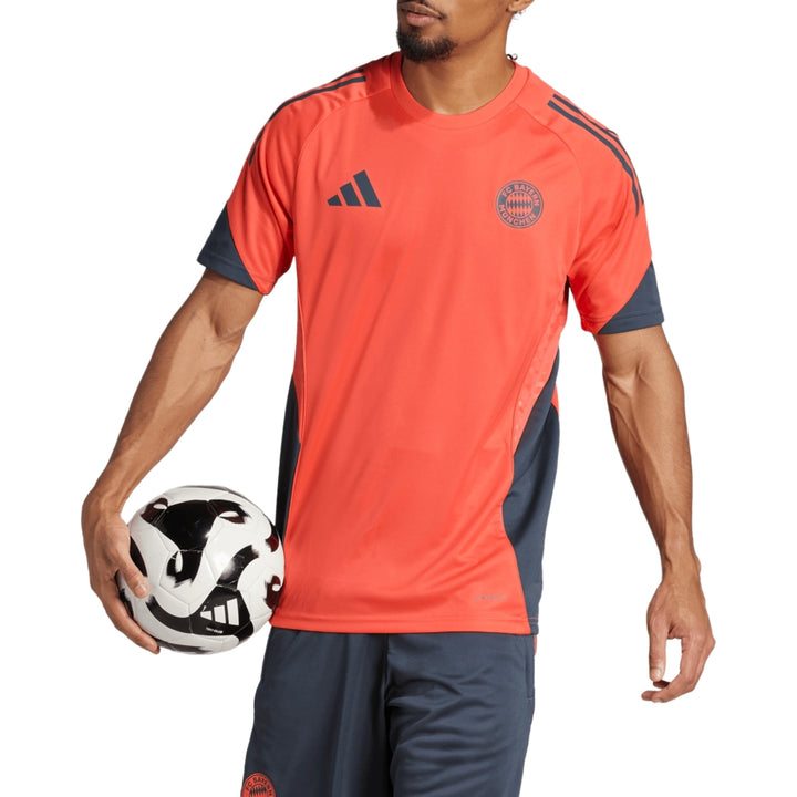 Bayern Munich training short-sleeves Soccer set 2025/26 - Adidas