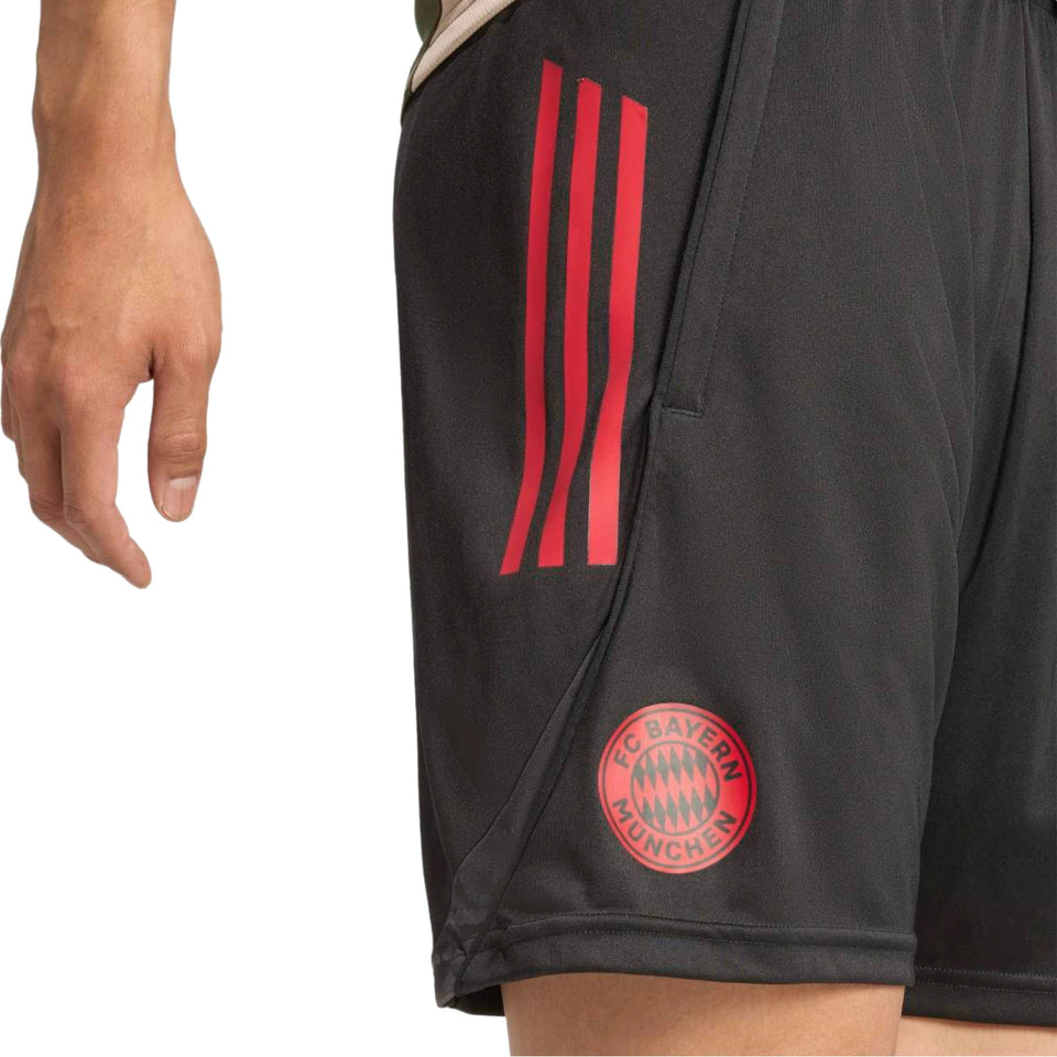 Bayern Munich UCL training short-sleeves Soccer set 2025/26 - Adidas