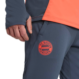 Bayern Munich training tracksuit 2025 26 featuring FC Bayern Munchen emblem on pants