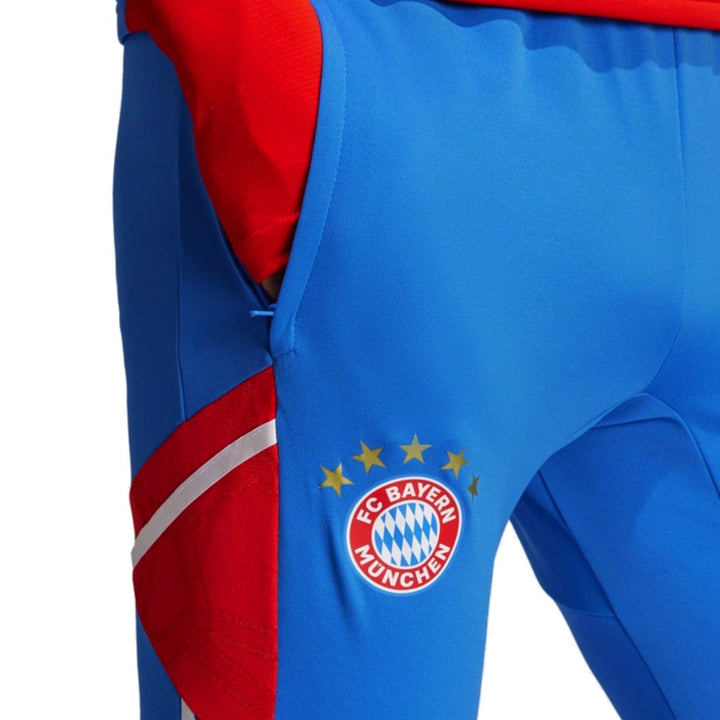 Bayern Munich pre-match presentation Soccer tracksuit 2023 - Adidas