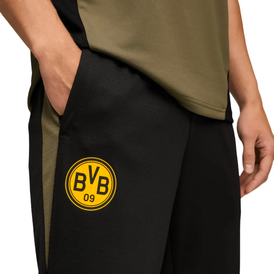 Borussia Dortmund UCL tracksuit 2025 26 featuring logo on shorts and stylish design for fans