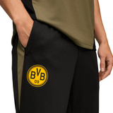 Borussia Dortmund UCL tracksuit 2025 26 featuring logo on shorts and stylish design for fans