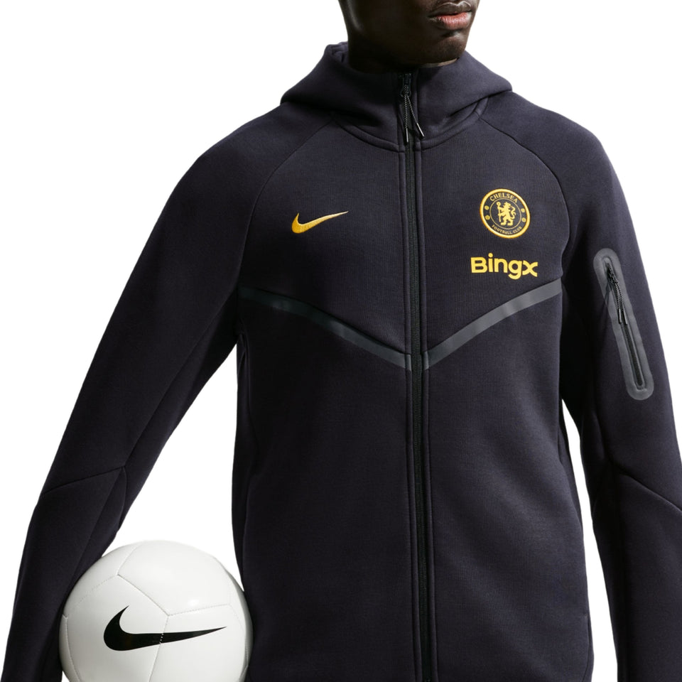 Chelsea black Tech Fleece presentation tracksuit 2026/27 - Nike