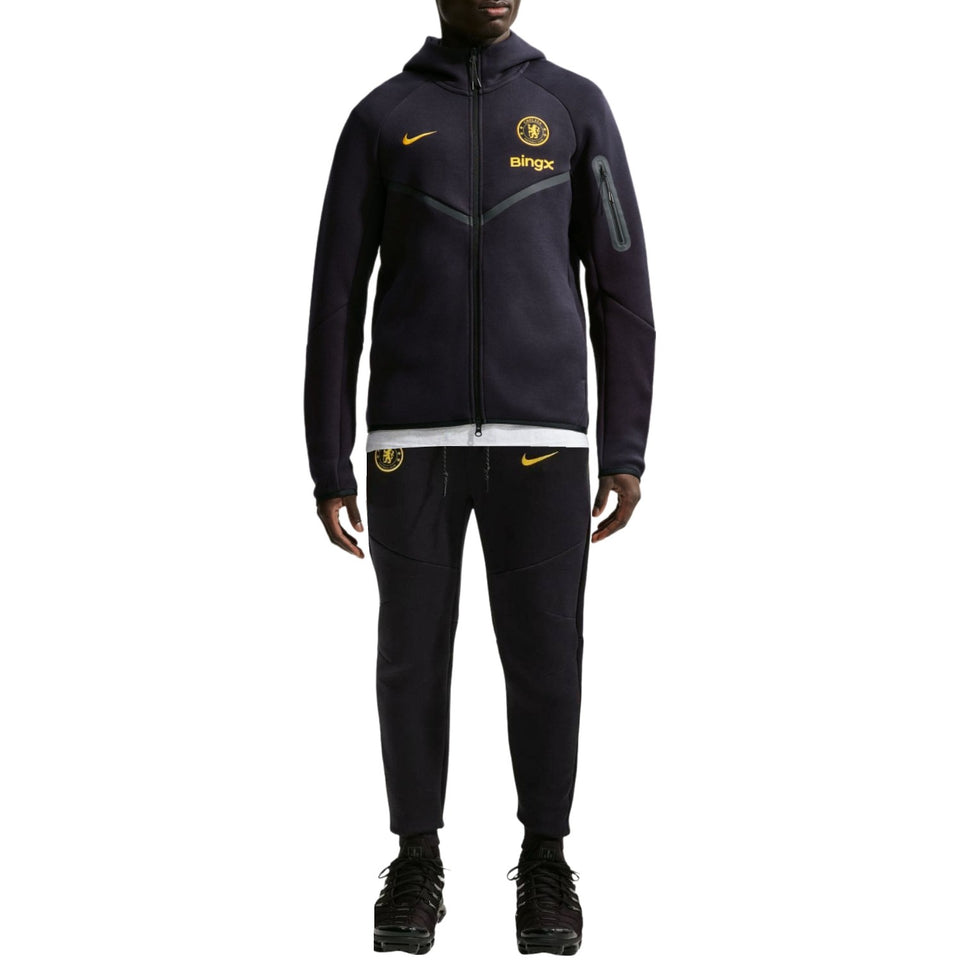 Chelsea black Tech Fleece presentation tracksuit 2026/27 - Nike