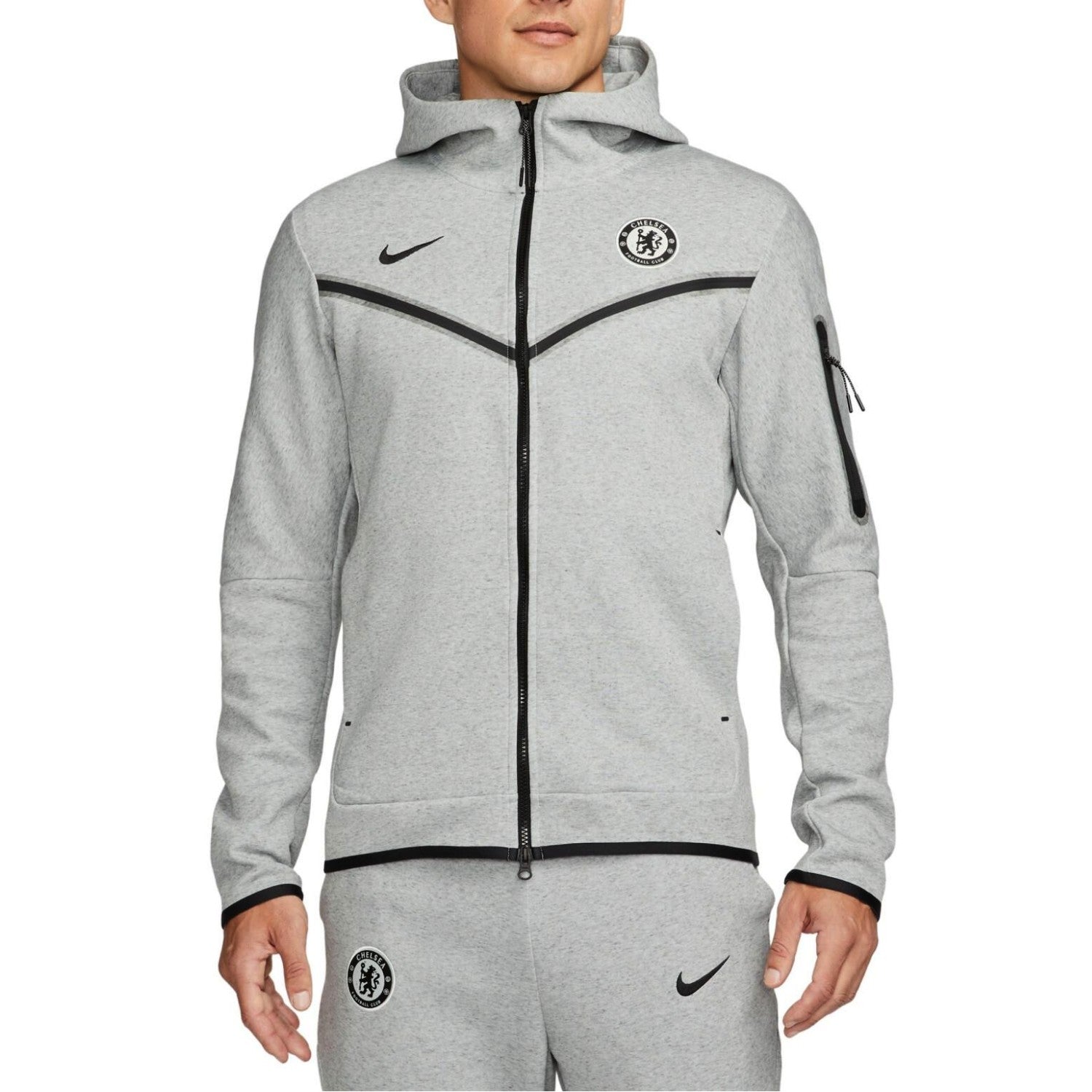 Chelsea FC grey Tech Fleece presentation tracksuit 2023/24 - Nike ...