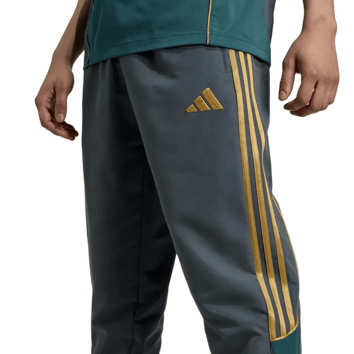 FC Copenhagen retro presentation Soccer tracksuit 2025/26 - Adidas
