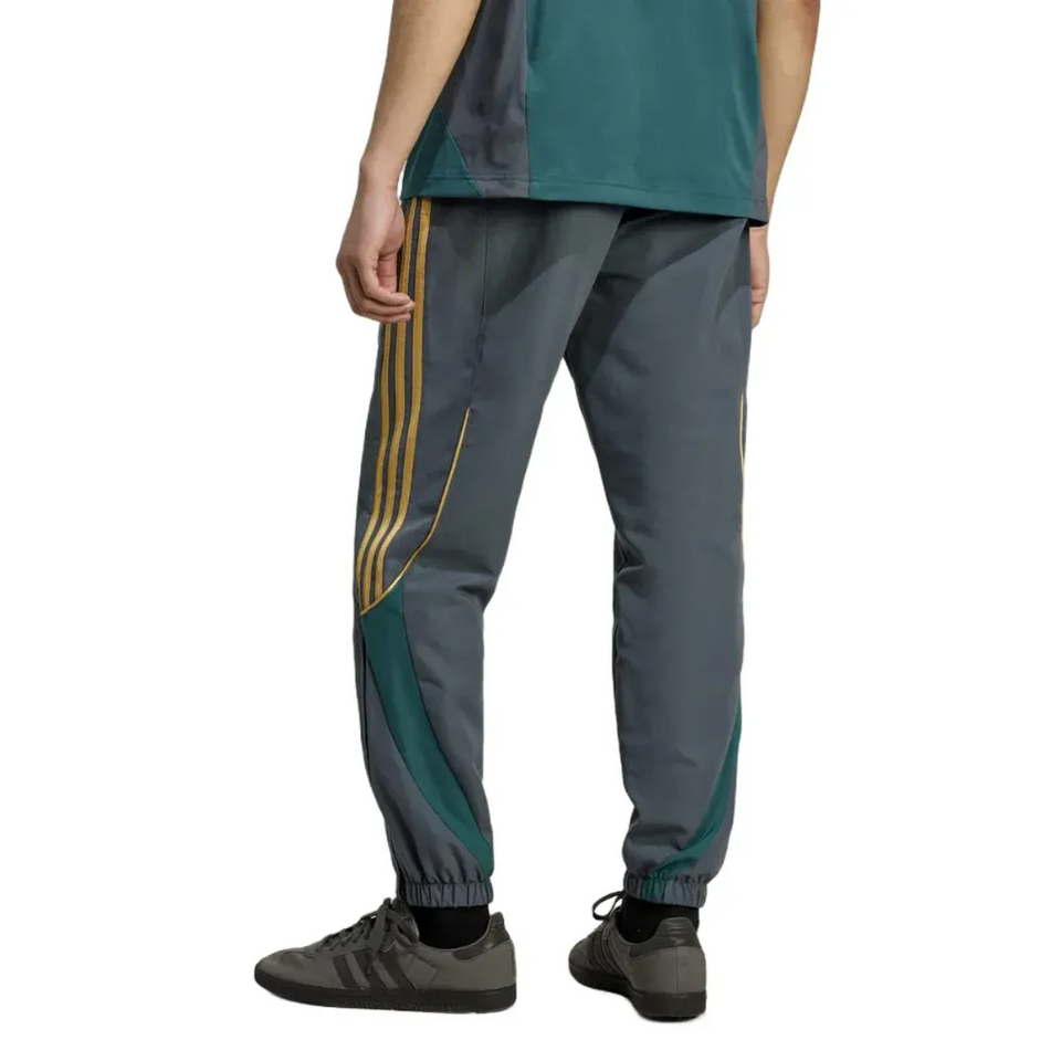 FC Copenhagen retro presentation Soccer tracksuit 2025/26 - Adidas