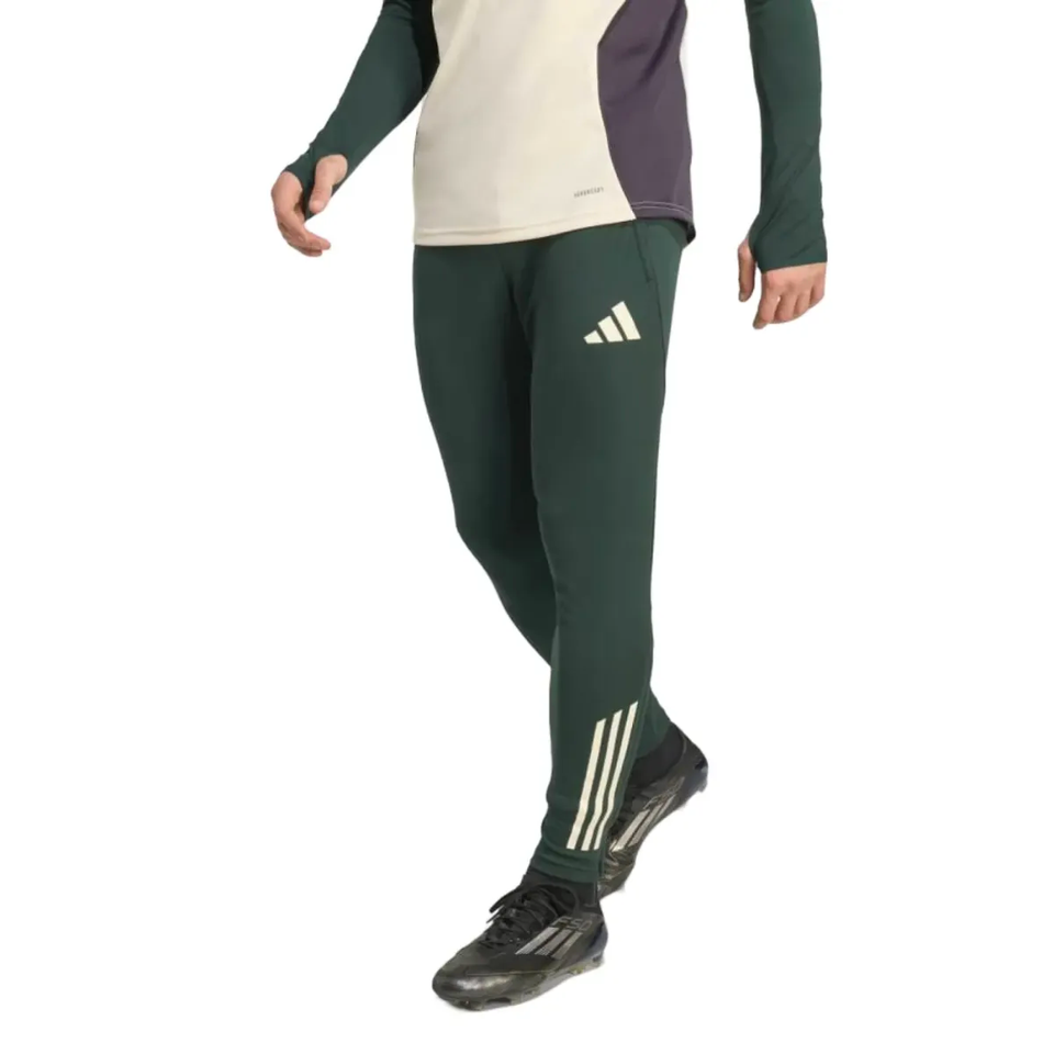 Men's Juventus UCL training tracksuit 2025 26 in green with stylish Adidas branding and comfortable fit