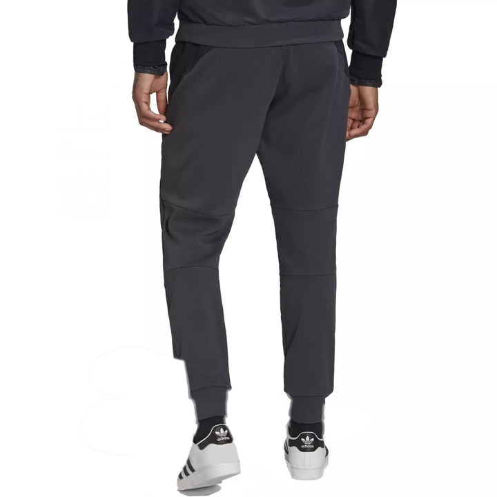 Juventus casual Travel hooded presentation tracksuit 2022/23 - Adidas