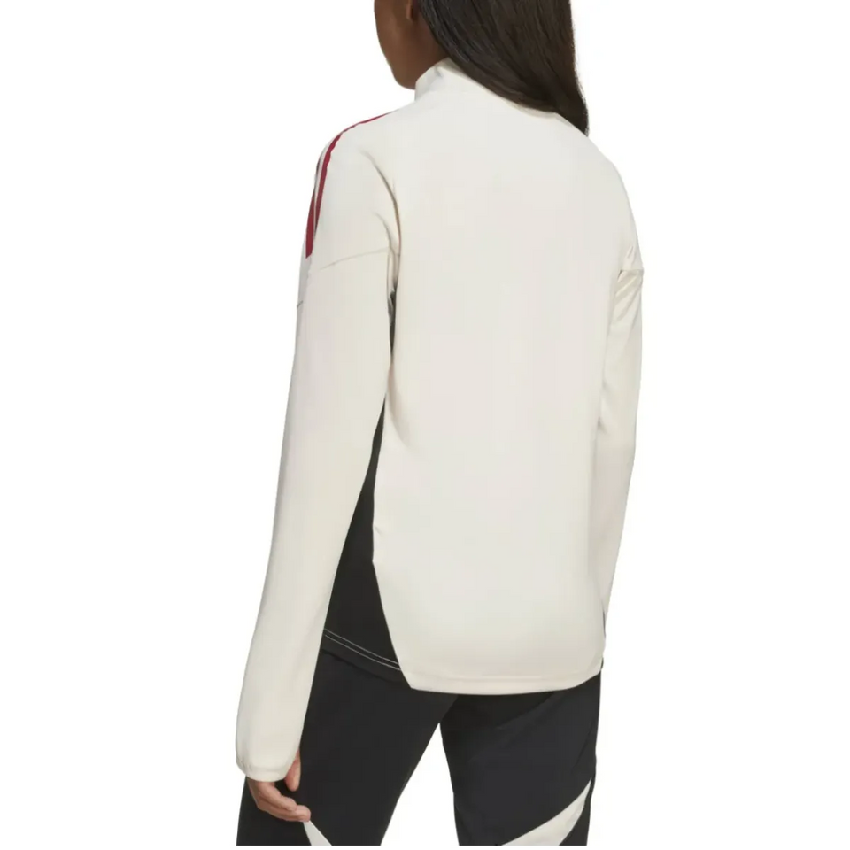 Kids Liverpool training tracksuit 2025 with a stylish design, perfect for young fans and athletes