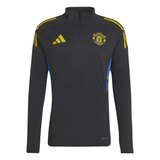 Manchester United UCL training tracksuit 2025 26 featuring zip-up design and team logo on the chest