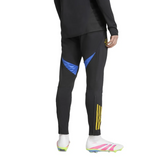 Manchester United UCL training tracksuit 2025 26 featuring sleek design and vibrant colors for sporty comfort