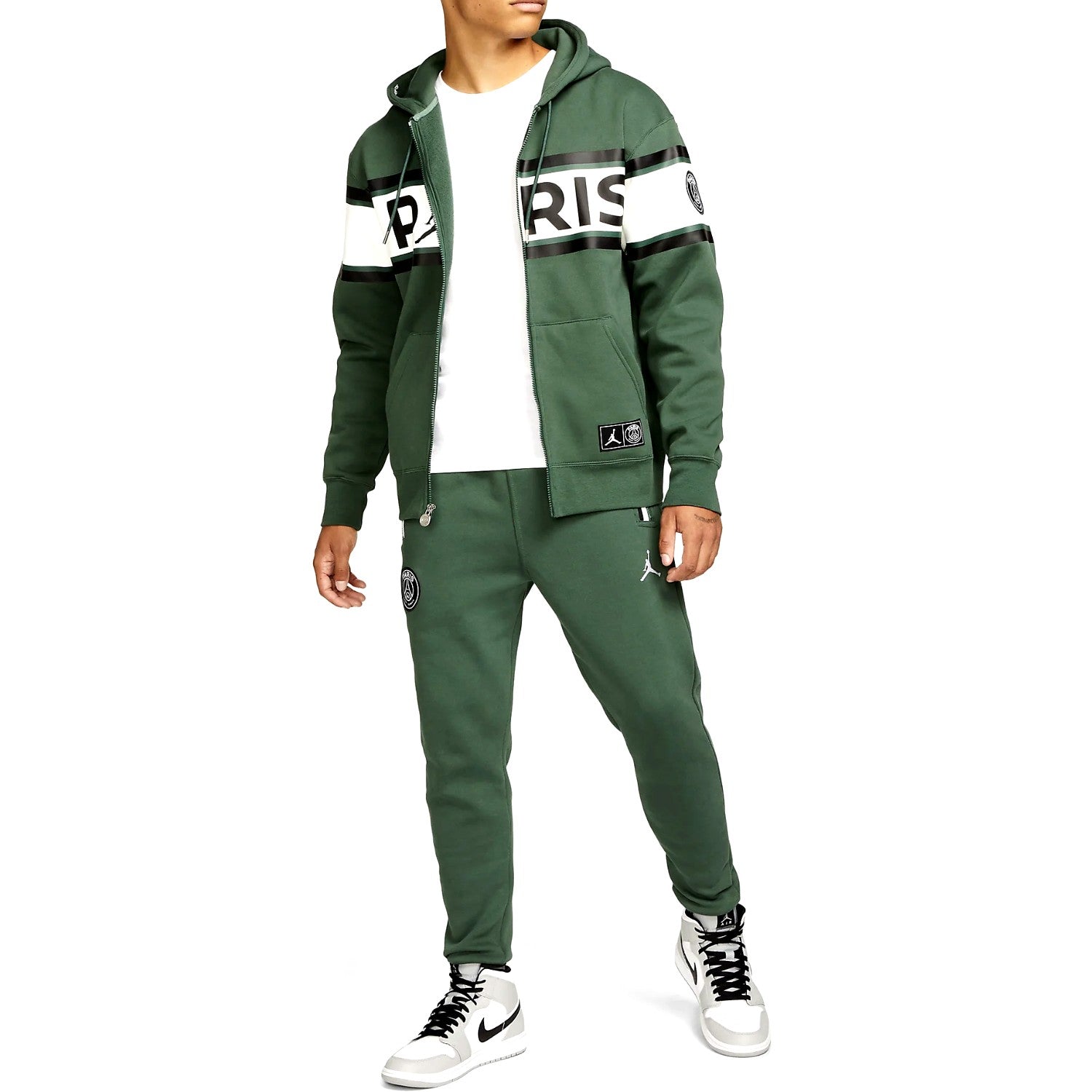 Jordan x PSG green Casual Fleece presentation tracksuit 2021/22