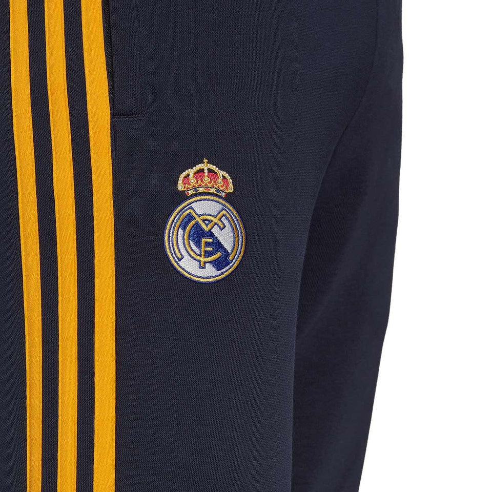 Real Madrid Casual 3S presentation tracksuit 2022/23 - Adidas
