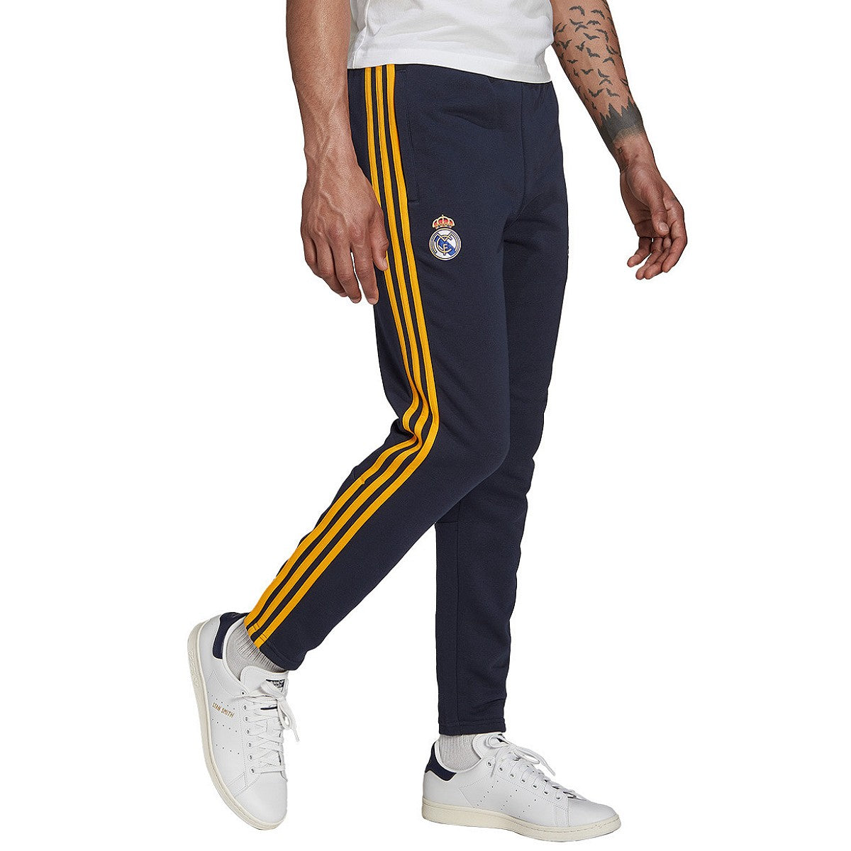 Real Madrid Casual 3S tracksuit - Adidas SoccerTracksuits.com
